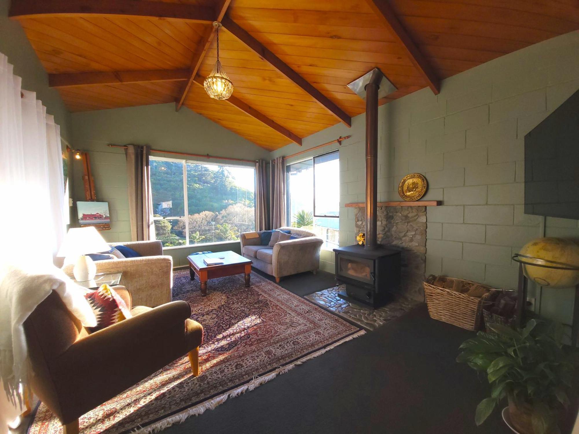 Birdsong Villa Picton Exterior photo